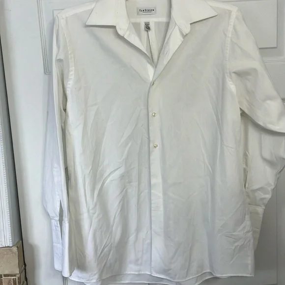 Van Heusen Men Dress Shirt - Picture 1 of 3